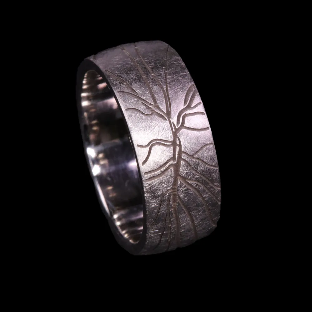 Ehering aus Platin mit invertierter RetinaSignatur®, "Verso" Muster, gefertigt in Basel