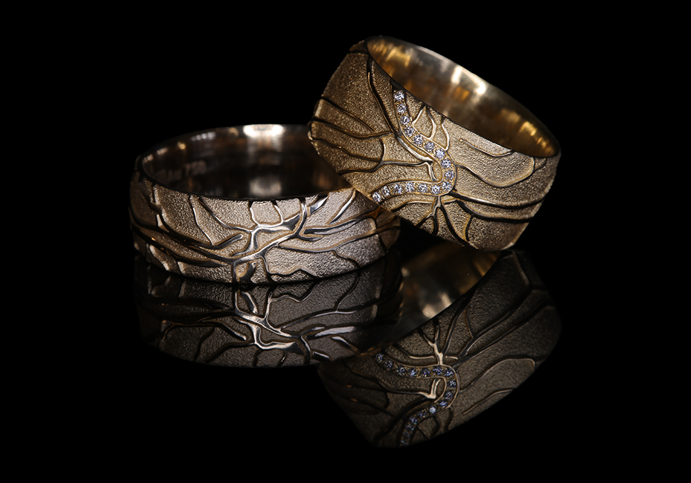 Fertige RETINA® Ringe in Gelbgold nach vorheriger 3D-Visualisierung
