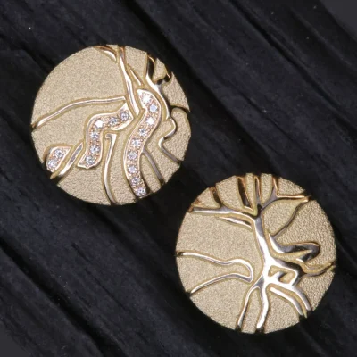 Ohrstecker-organisch-750 Gold